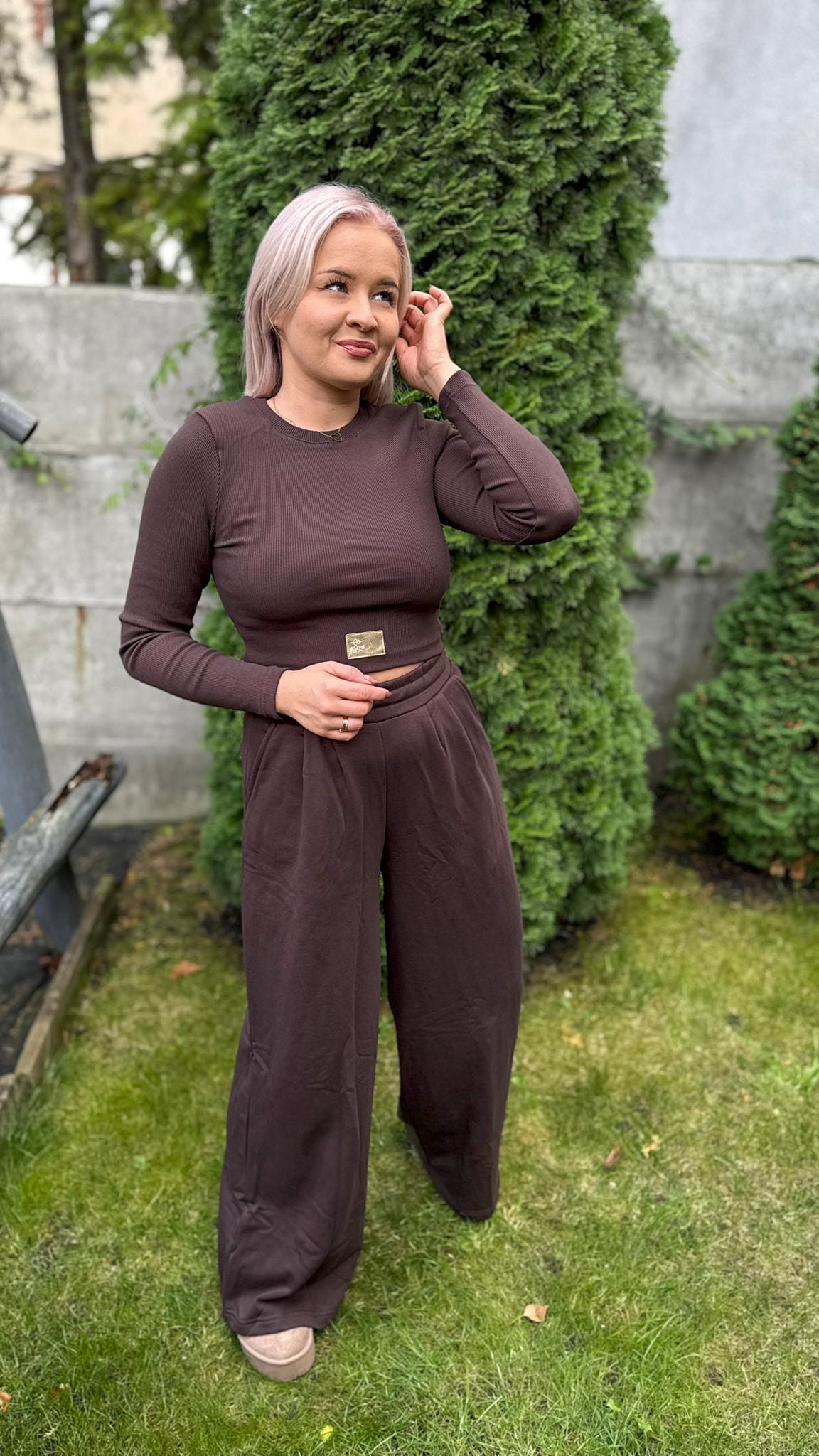 Komplet Bluzka Prążek Spodnie Szwedy Czekolada zdjęcie 1