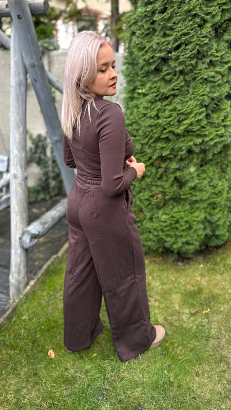 Komplet Bluzka Prążek Spodnie Szwedy Czekolada zdjęcie 3